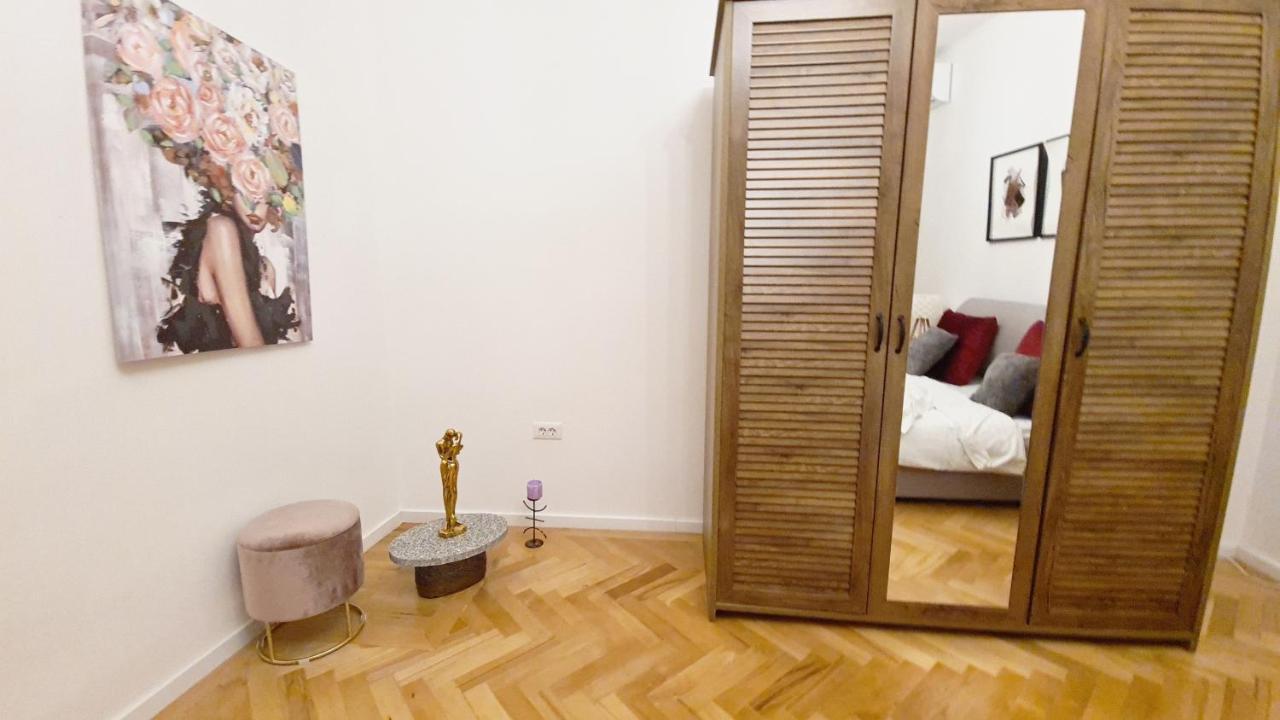 Spacious 5* Luxury In Historic Center Free Parking Kaloşvar Dış mekan fotoğraf
